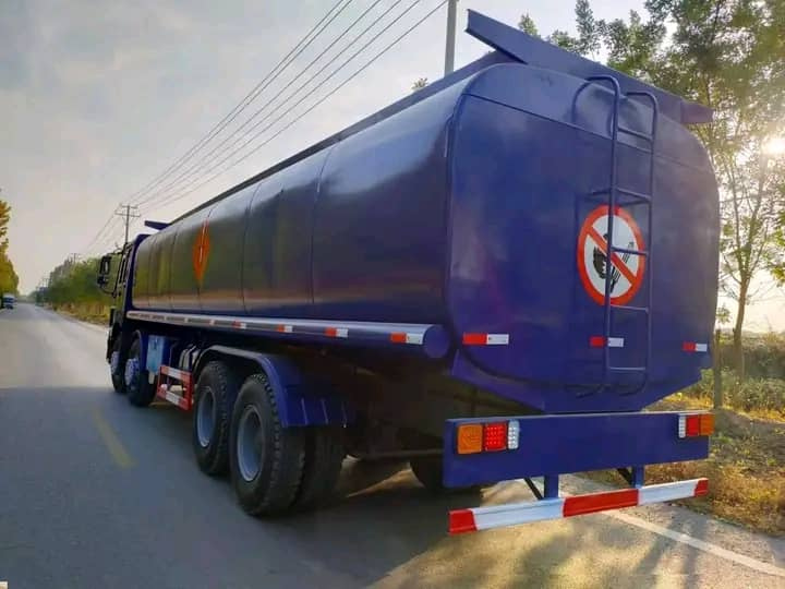 WhatsApp Image 2024-10-30 at 09.13.48(1)