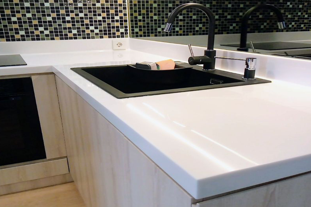 Corian planche de travail cuisine