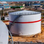 Bac de stockage à toit fixe