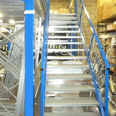 escalier-plate-forme-industriel